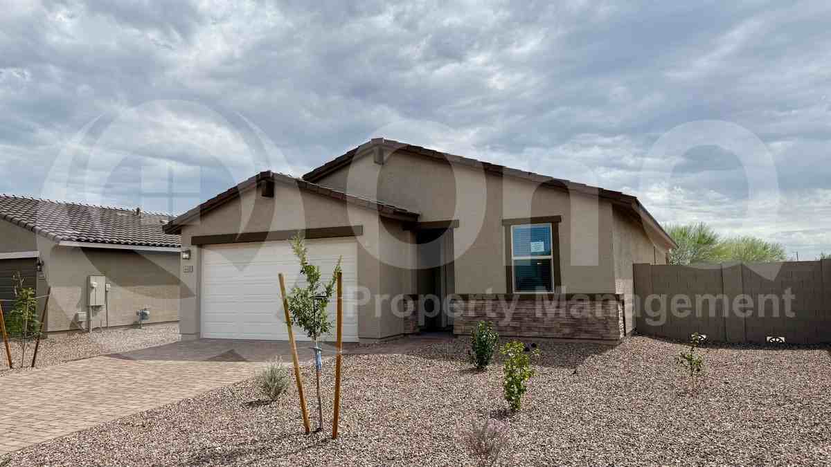 4422 W Hunter Trl - Photo 2 of 26