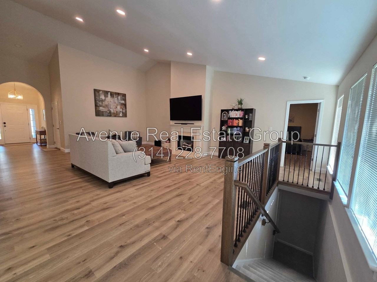 956 Briar Green Ct - Photo 5 of 30