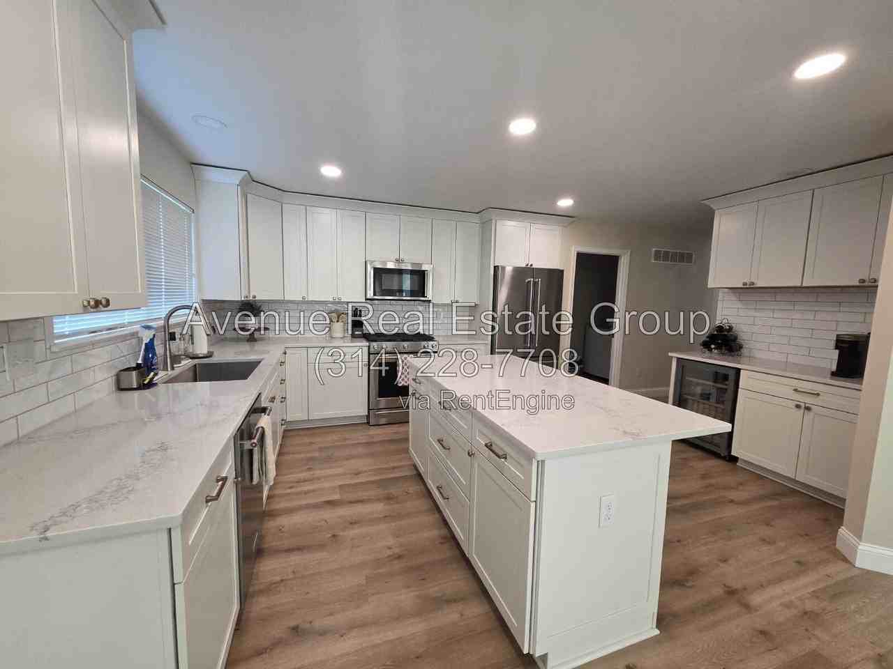 956 Briar Green Ct - Photo 6 of 30