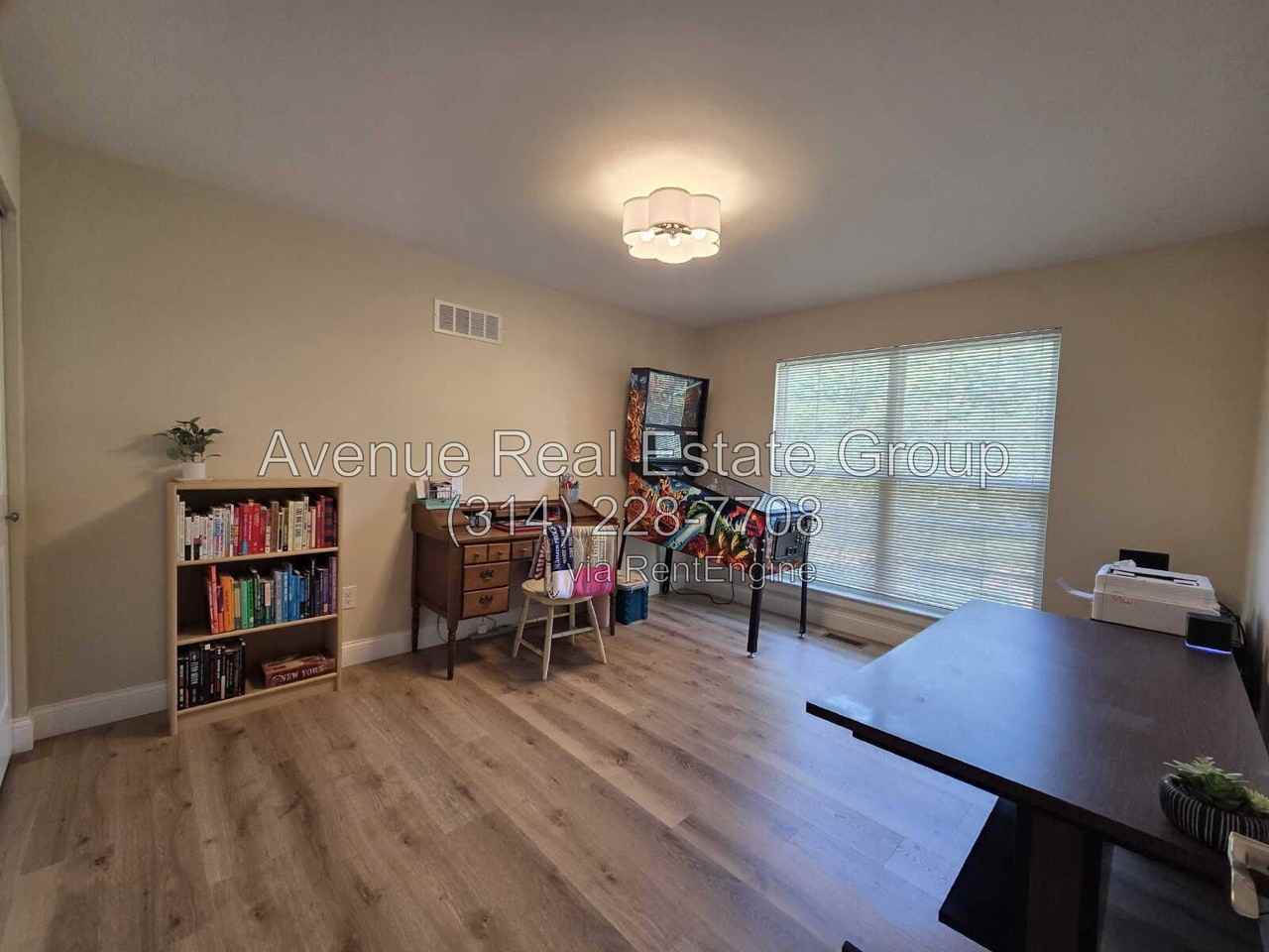 956 Briar Green Ct - Photo 4 of 28