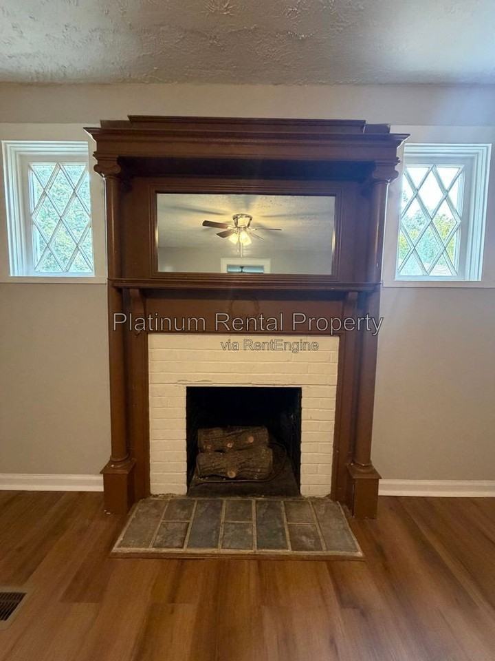 3224 Forrest Hills Dr - Photo 7 of 26