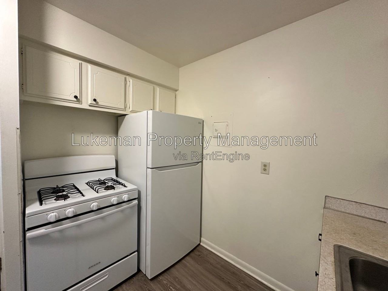 518 N Clarendon St #516 - Photo 2 of 13
