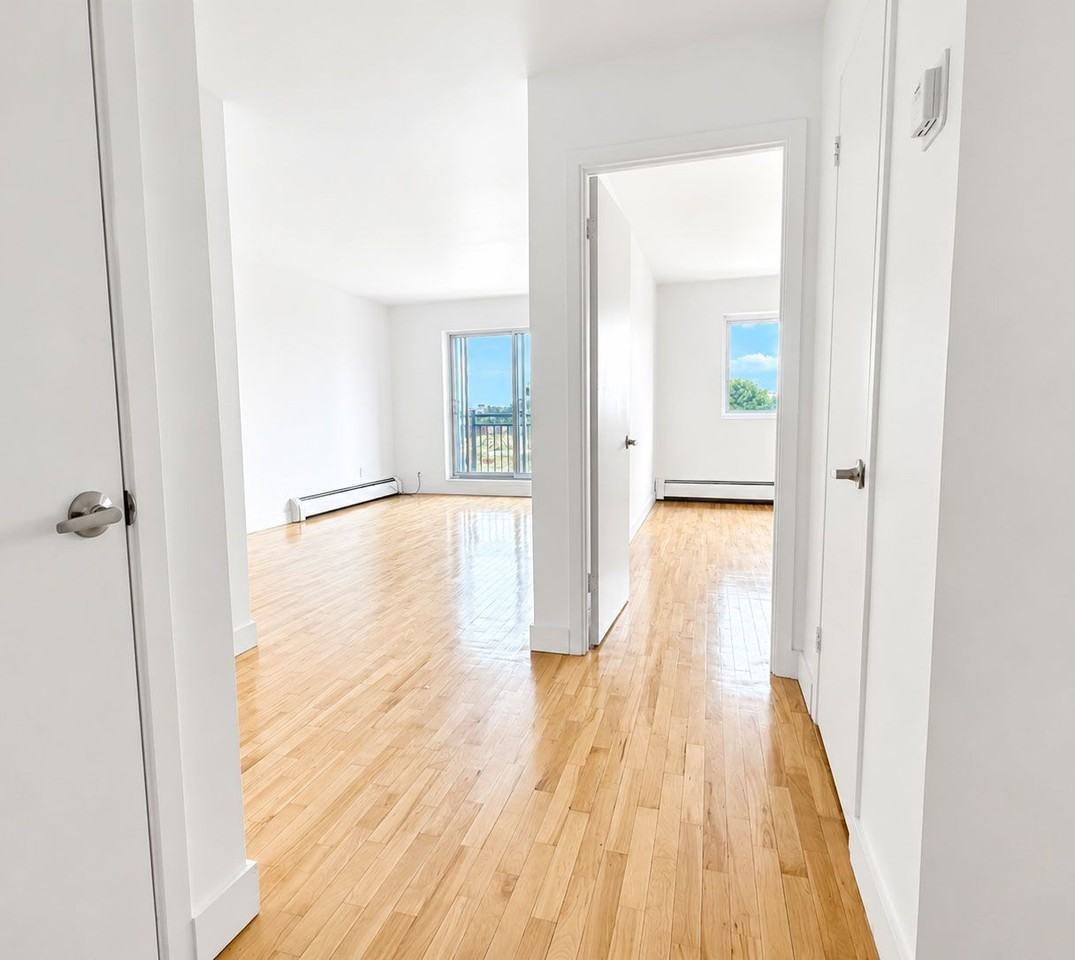 700 Gordon - Photo 3 of 29