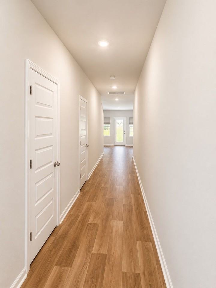 256 Agrarian Ave - Photo 2 of 21