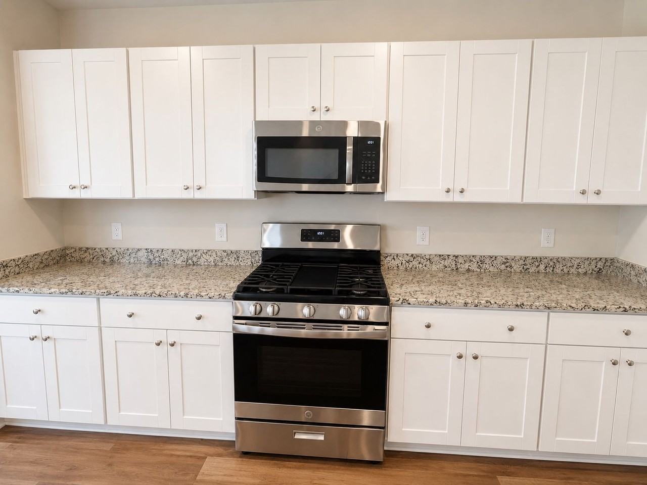 256 Agrarian Ave - Photo 6 of 21