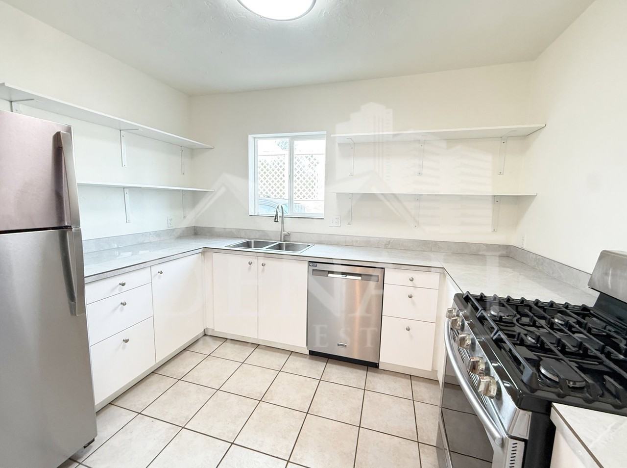 3215 E Willard St #1 - Photo 7 of 18