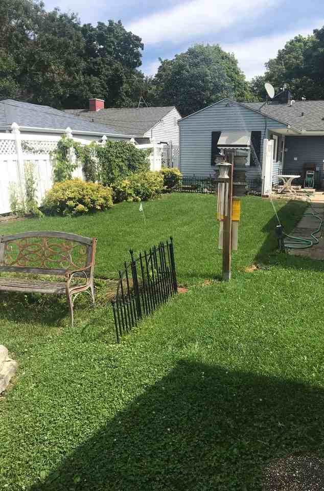 3449 S Kansas Ave - Photo 3 of 21