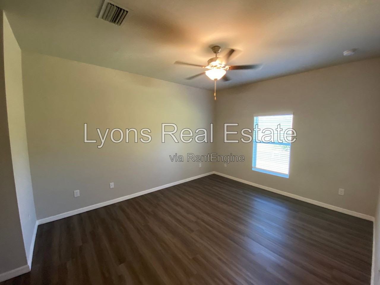 5625 Abelman Rd - Photo 4 of 41