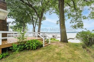 1209 Lakeview Dr - Photo 1 of 1
