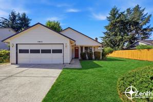 featured image of 17403 Ne 3rd St