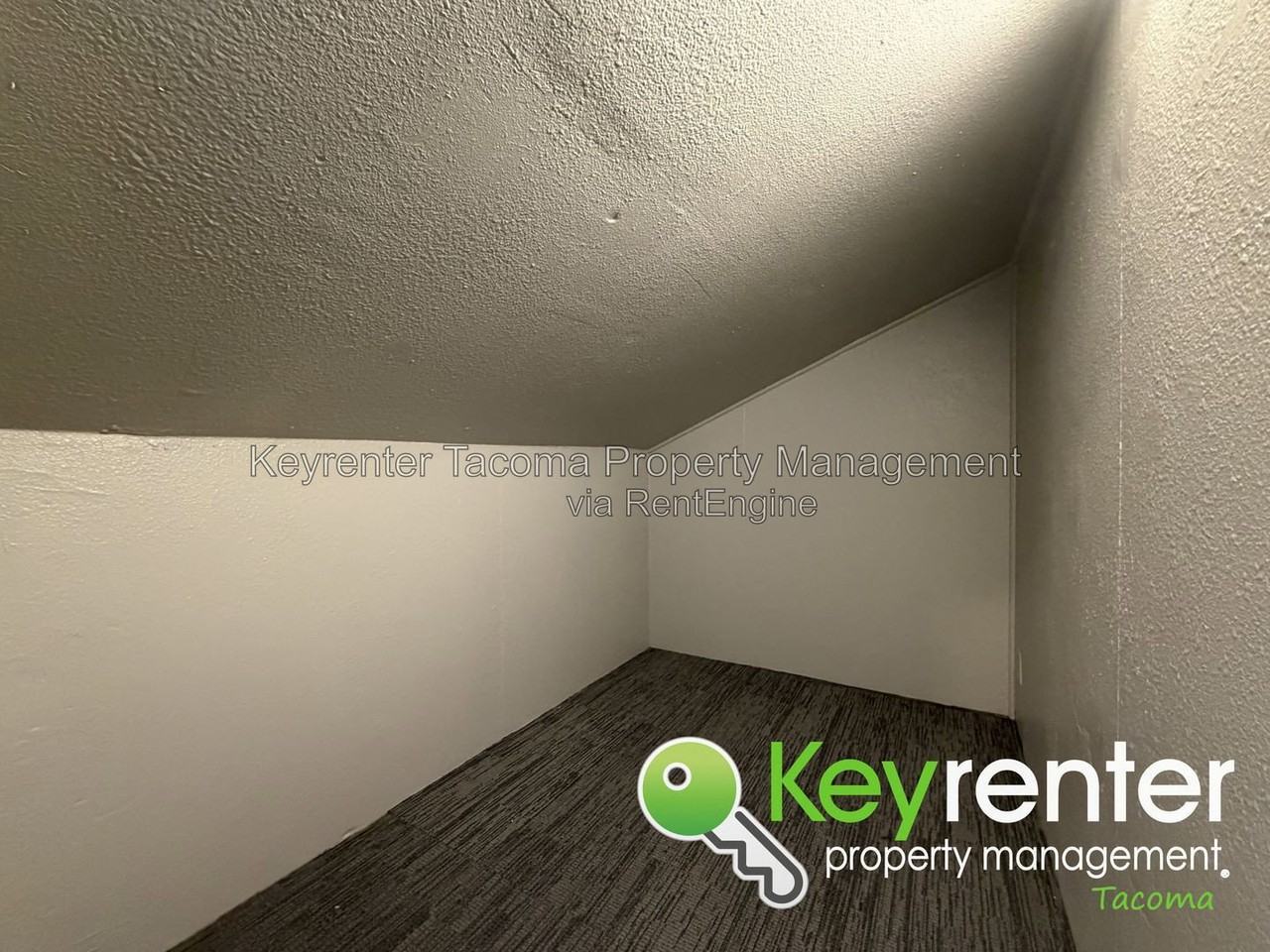 5221 S M St #4 - Photo 7 of 8