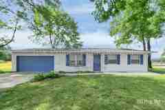 388 Shanahan Rd - Photo 1 of 1