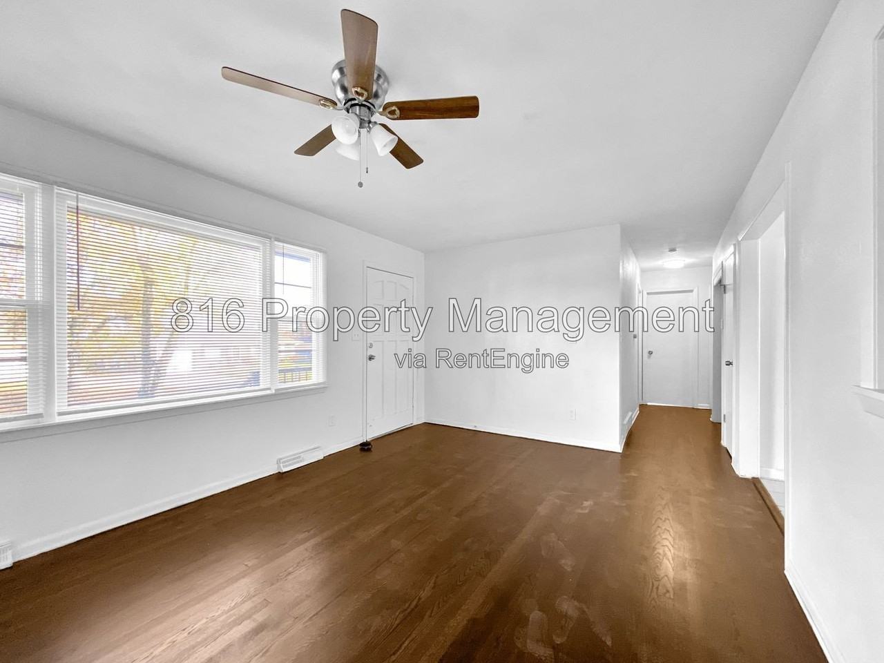 16007 E 35th St S - Photo 2 of 17