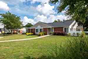 featured image of 6061 Thoroughbred Ct