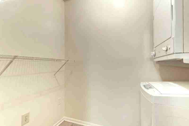 Coachman's Landing Apartments - Photo 5 of 9
