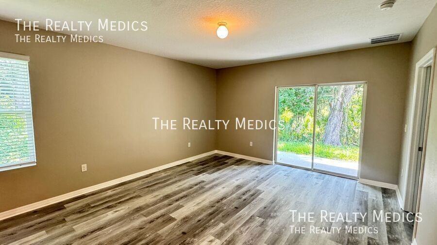 10906 Carlton Fields Dr - Photo 6 of 43