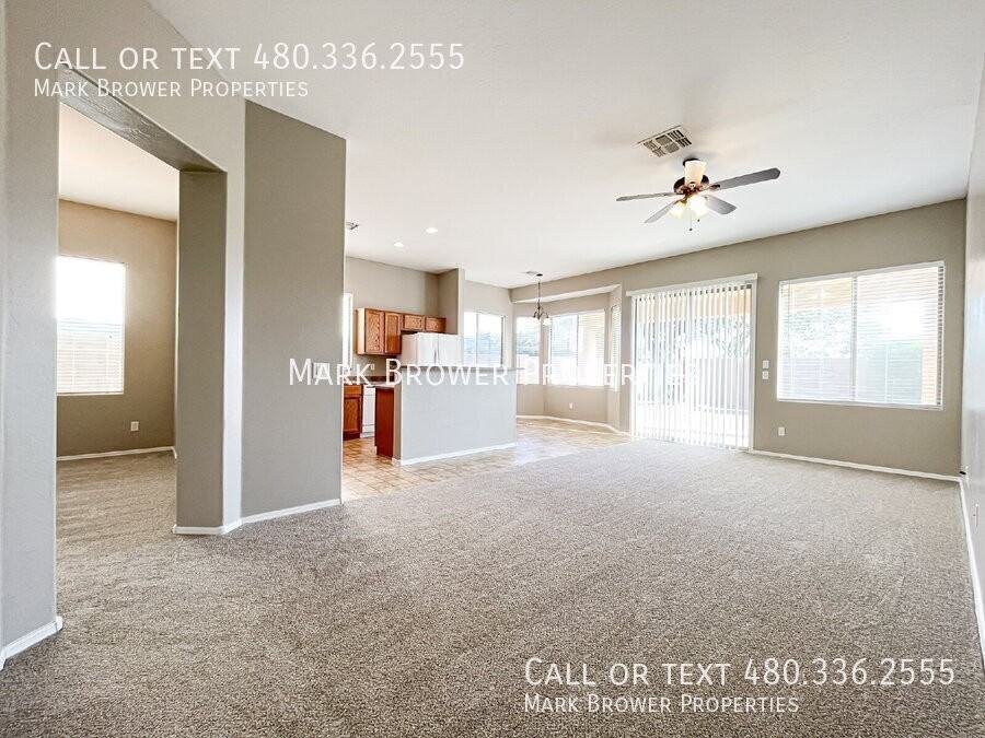 3529 W Belle Ave - Photo 4 of 24