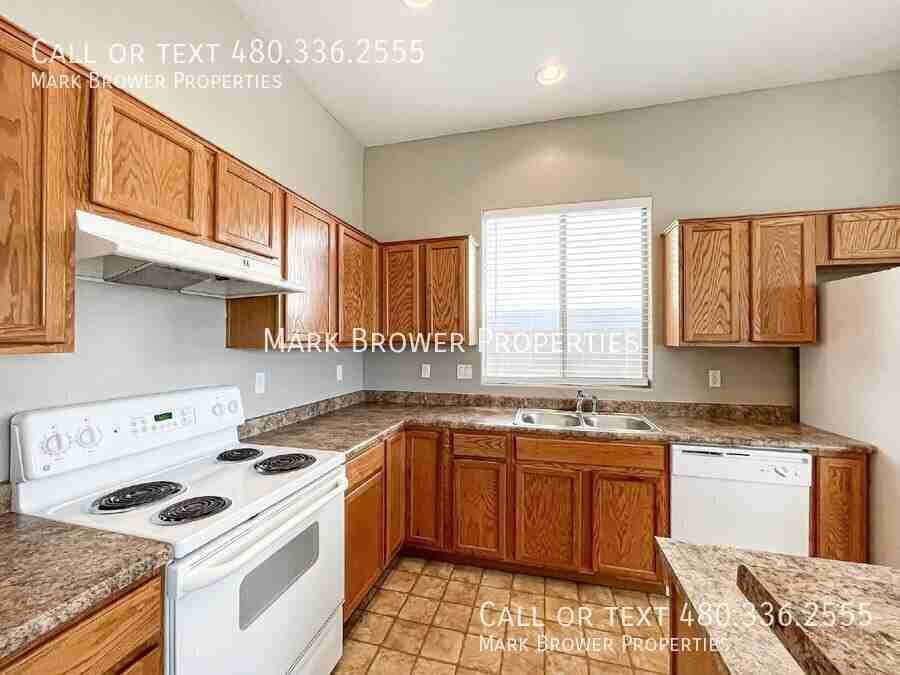 3529 W Belle Ave - Photo 7 of 24