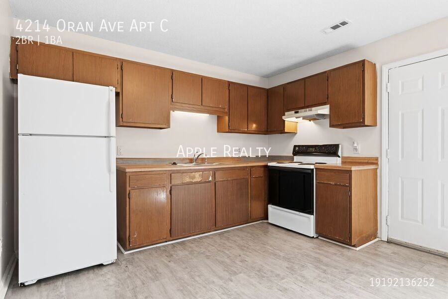 4214 Oran Ave Apt C #c - Photo 5 of 15