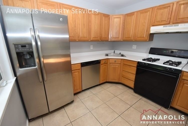 641 Oakland Hills Ct #3A - Photo 2 of 20