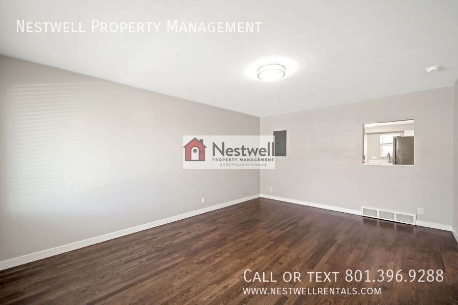 2543 E 3300 S - Photo 6 of 19