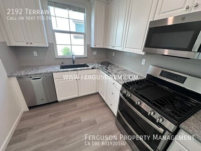 2192 Terrawood St - Photo 5 of 18