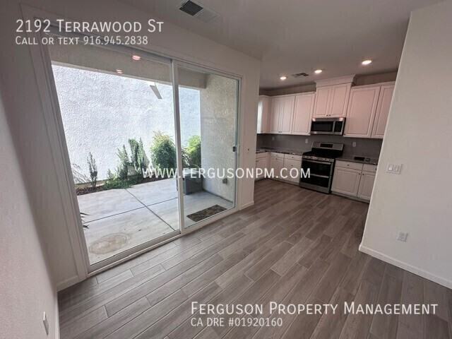 2192 Terrawood St - Photo 7 of 18