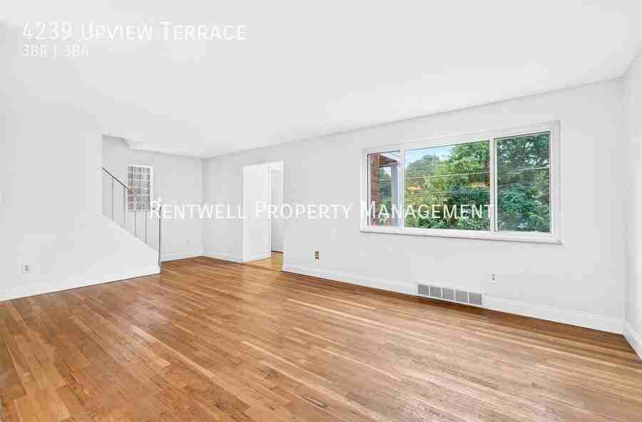 4239 Upview Ter - Photo 7 of 48