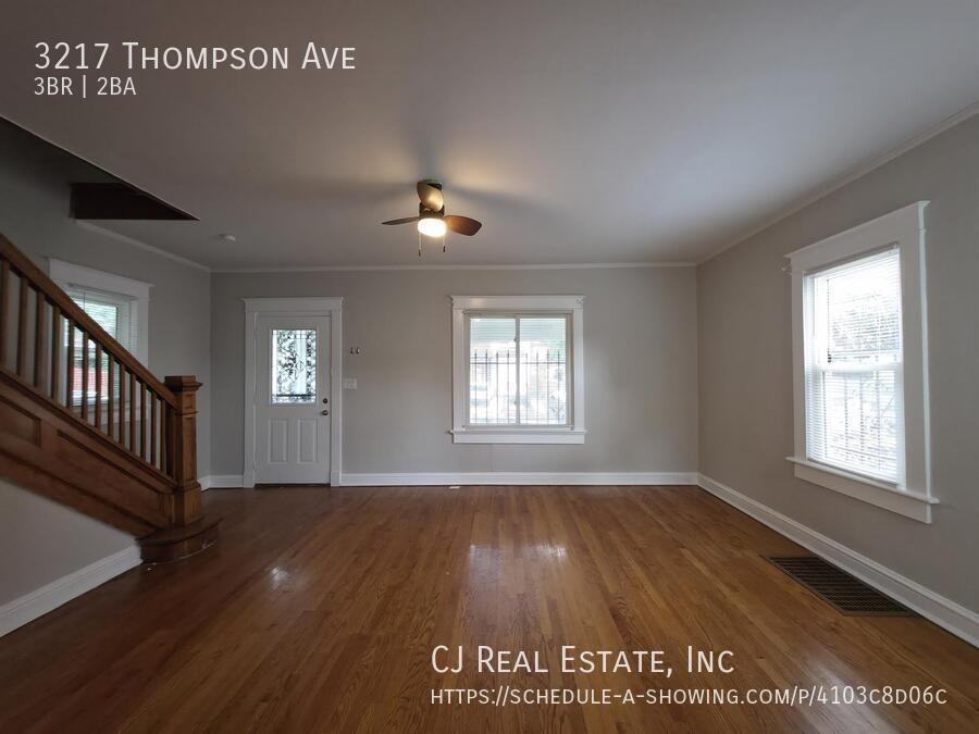 3217 Thompson Ave - Photo 3 of 11
