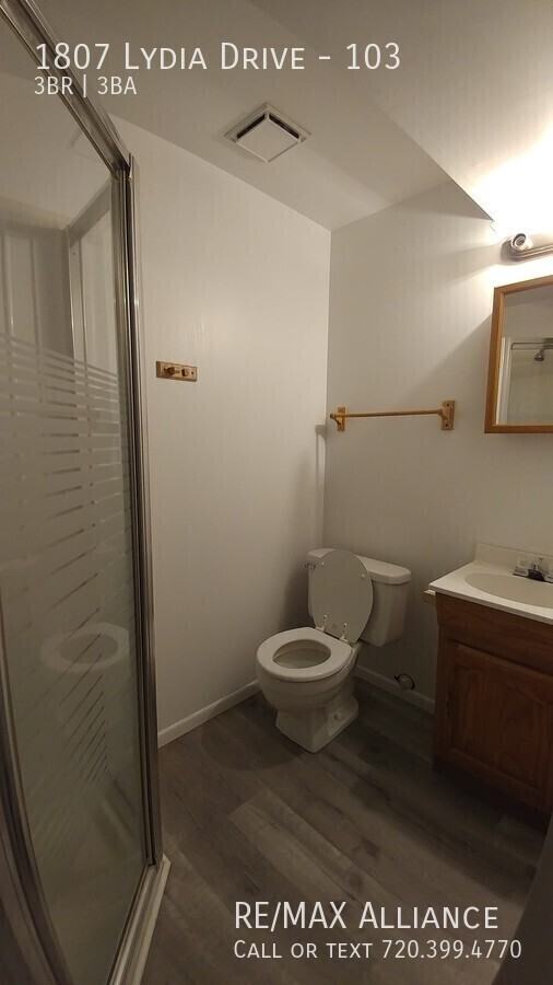 1807 Lydia Dr #103 - Photo 7 of 14