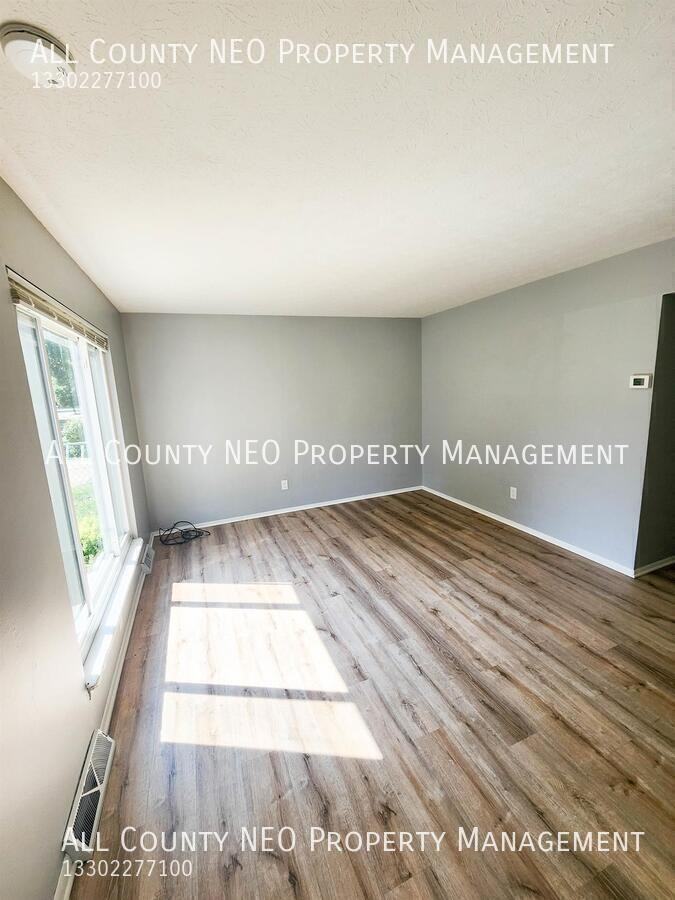 1080 E 167th St - Photo 4 of 19