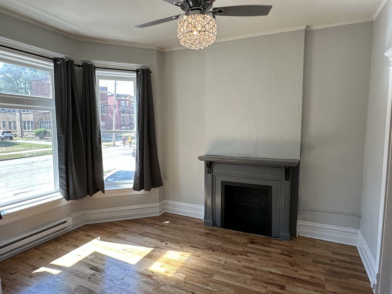 271 Douglas Ave #1 - Photo 3 of 13