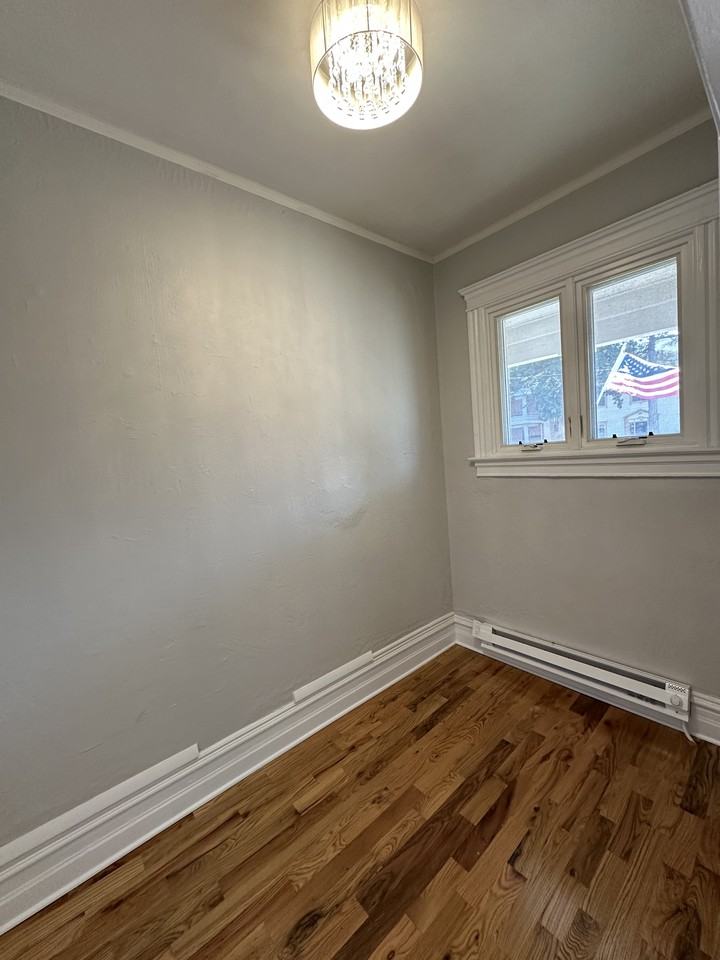 271 Douglas Ave #1 - Photo 5 of 13