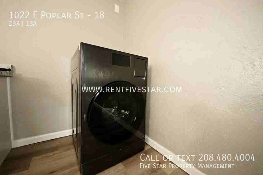 1022 E Poplar St #18 - Photo 7 of 14