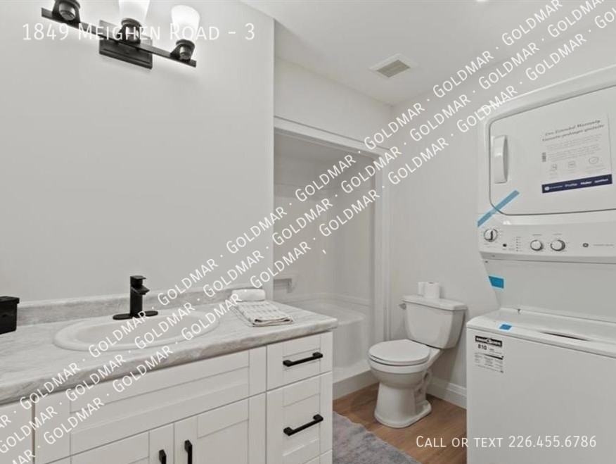 1849 Meighen Rd #3 - Photo 5 of 6