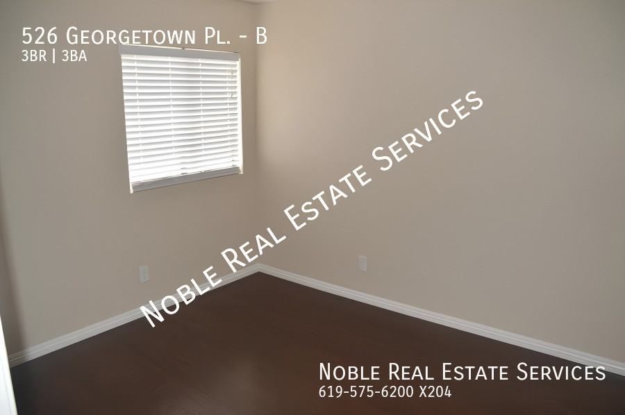 526 Georgetown Pl #B - Photo 7 of 24