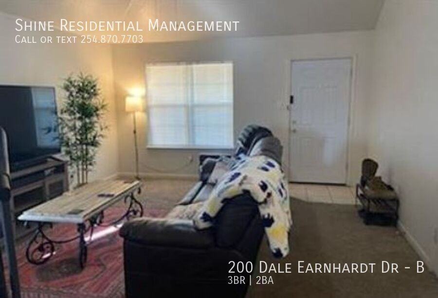 200 Dale Earnhardt Dr #B - Photo 5 of 7