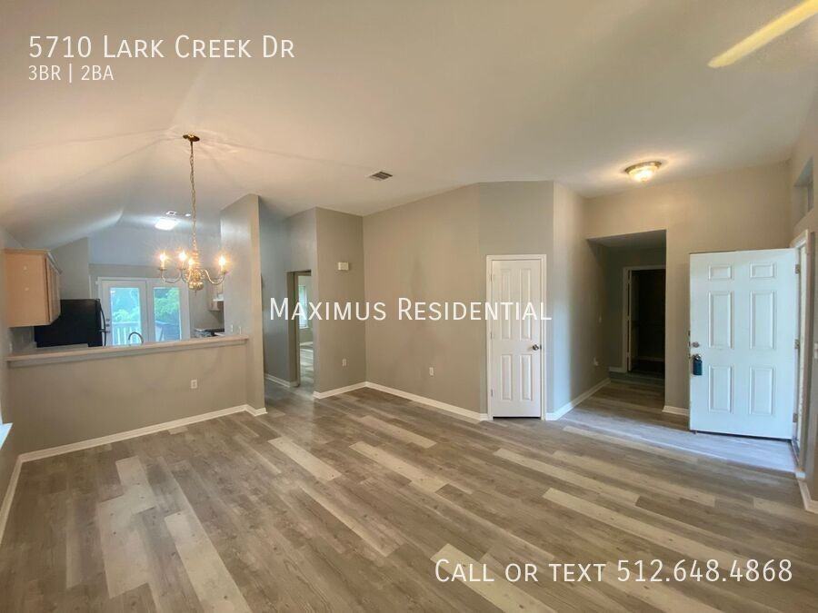 5710 Lark Creek Dr - Photo 4 of 18