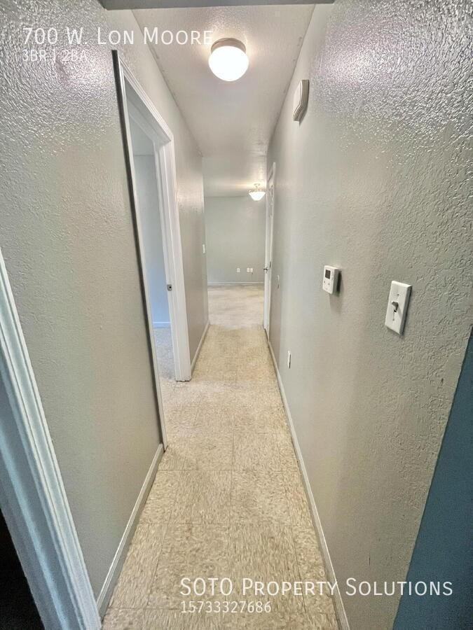 700 Lon Moore St - Photo 7 of 24