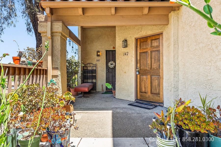 11904 Paseo Lucido #142 - Photo 2 of 37