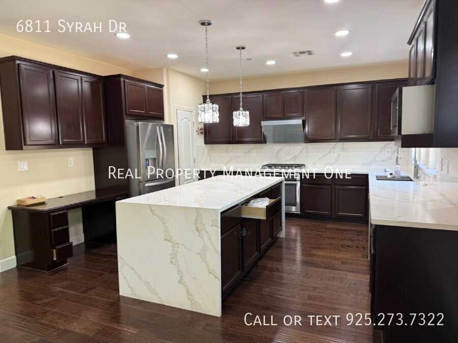 6811 Syrah Dr - Photo 7 of 42