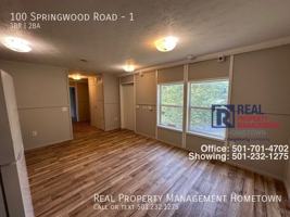 featured image of 100 Springwood Rd #1