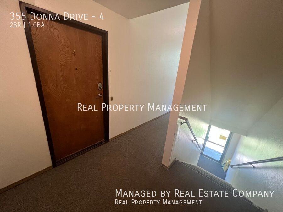 355 Donna Dr #4 - Photo 2 of 12