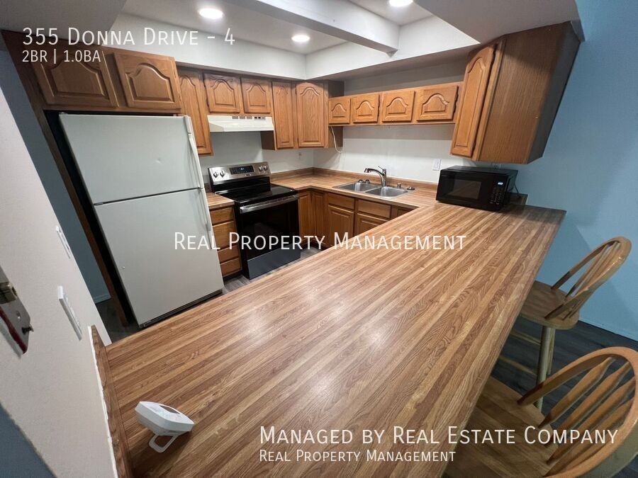 355 Donna Dr #4 - Photo 4 of 12