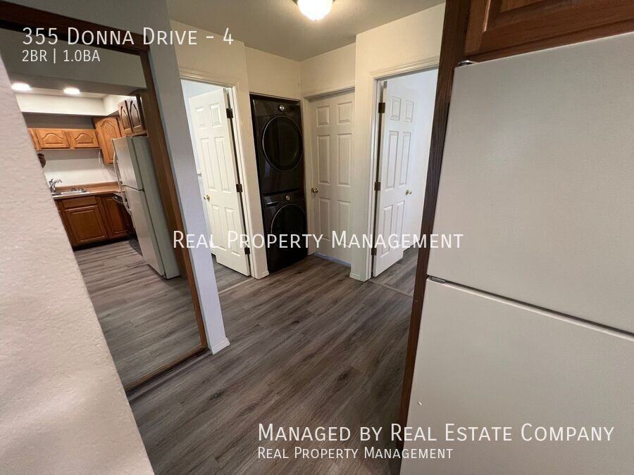 355 Donna Dr #4 - Photo 6 of 12
