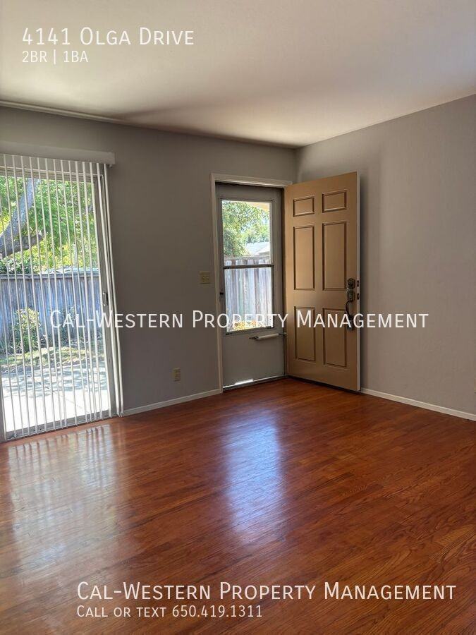 4141 Olga Dr - Photo 5 of 12