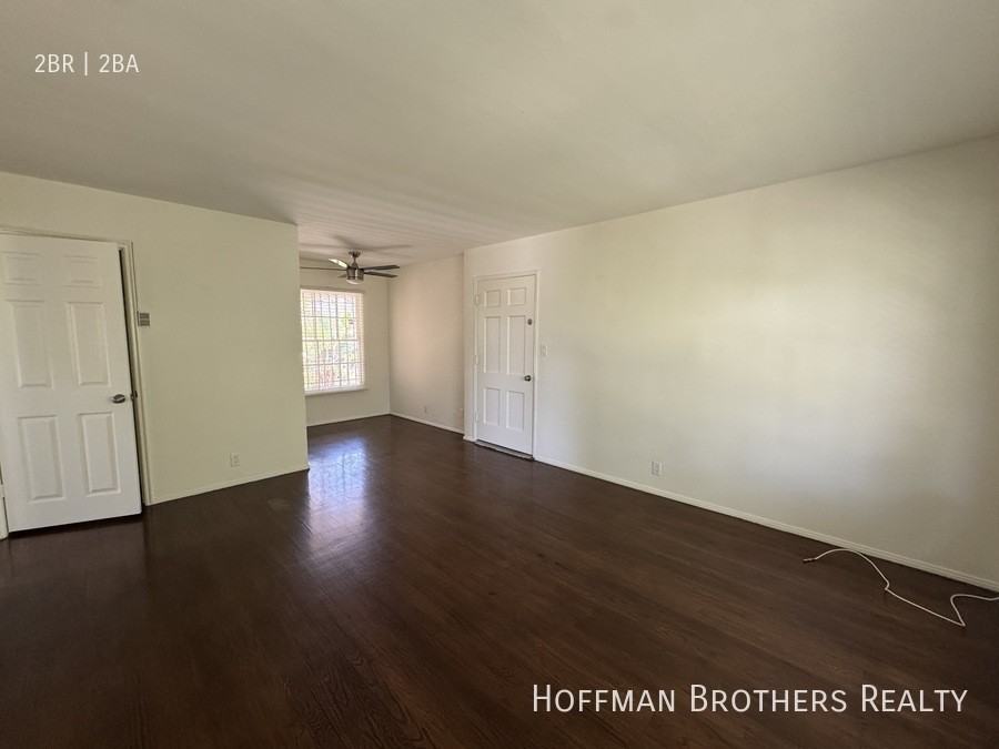 5959 Cahuenga Blvd #D - Photo 4 of 10