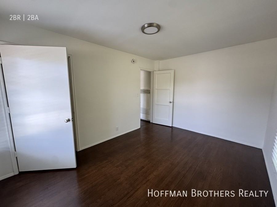 5959 Cahuenga Blvd #D - Photo 6 of 10