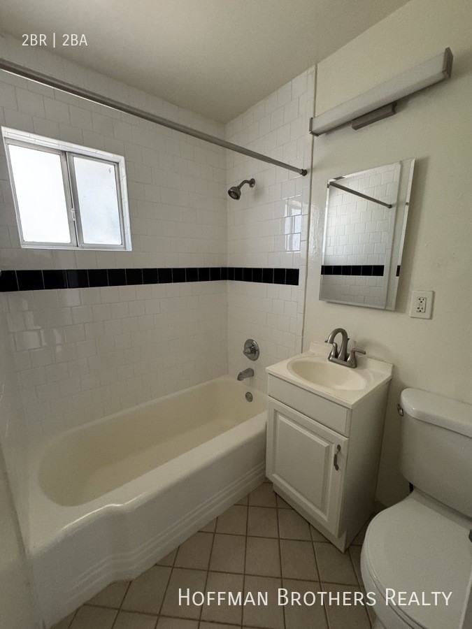 5959 Cahuenga Blvd #D - Photo 7 of 10