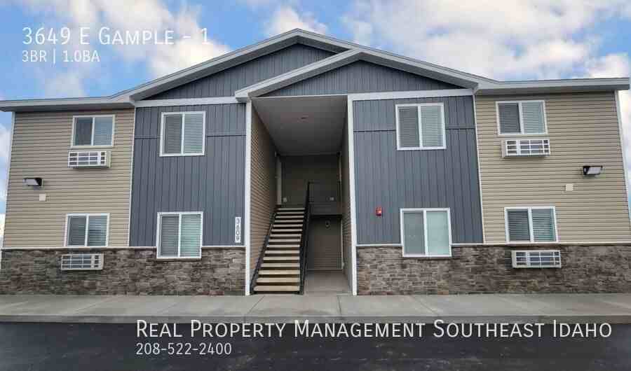 3649 E Gample Ave #1 - Photo 7 of 16